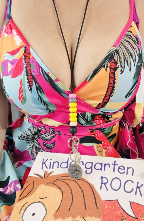 Teacher cleavage by missloulou46