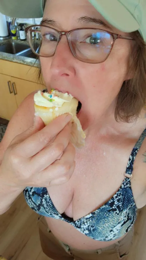 Technically no longer a hotwife (divorced). Love to eat sweets though 58f by ExpensiveCookie928