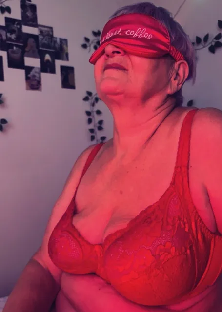 Tell grandma your darkest craving. posted by cozylipss