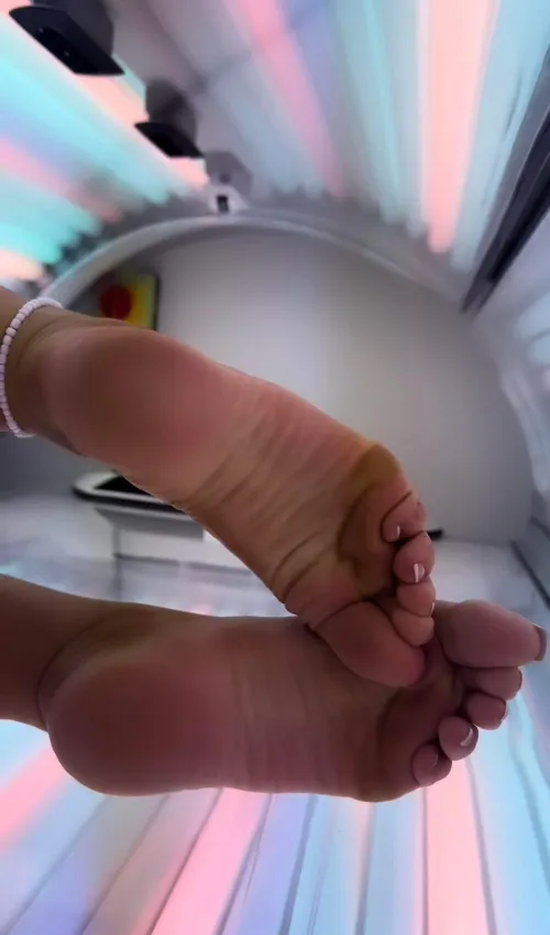 Tell me how much you love my wrinkled soles? by [deleted]