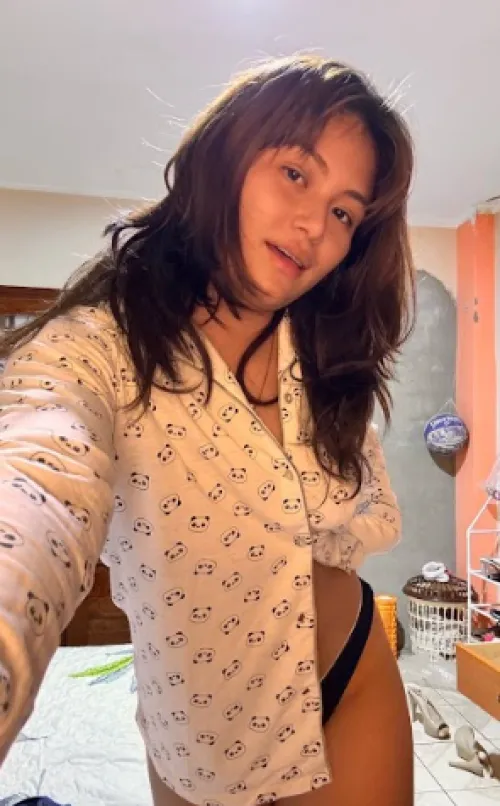 Tell me the age difference between us, and I’ll say if it works for me… by BestComfortable9720