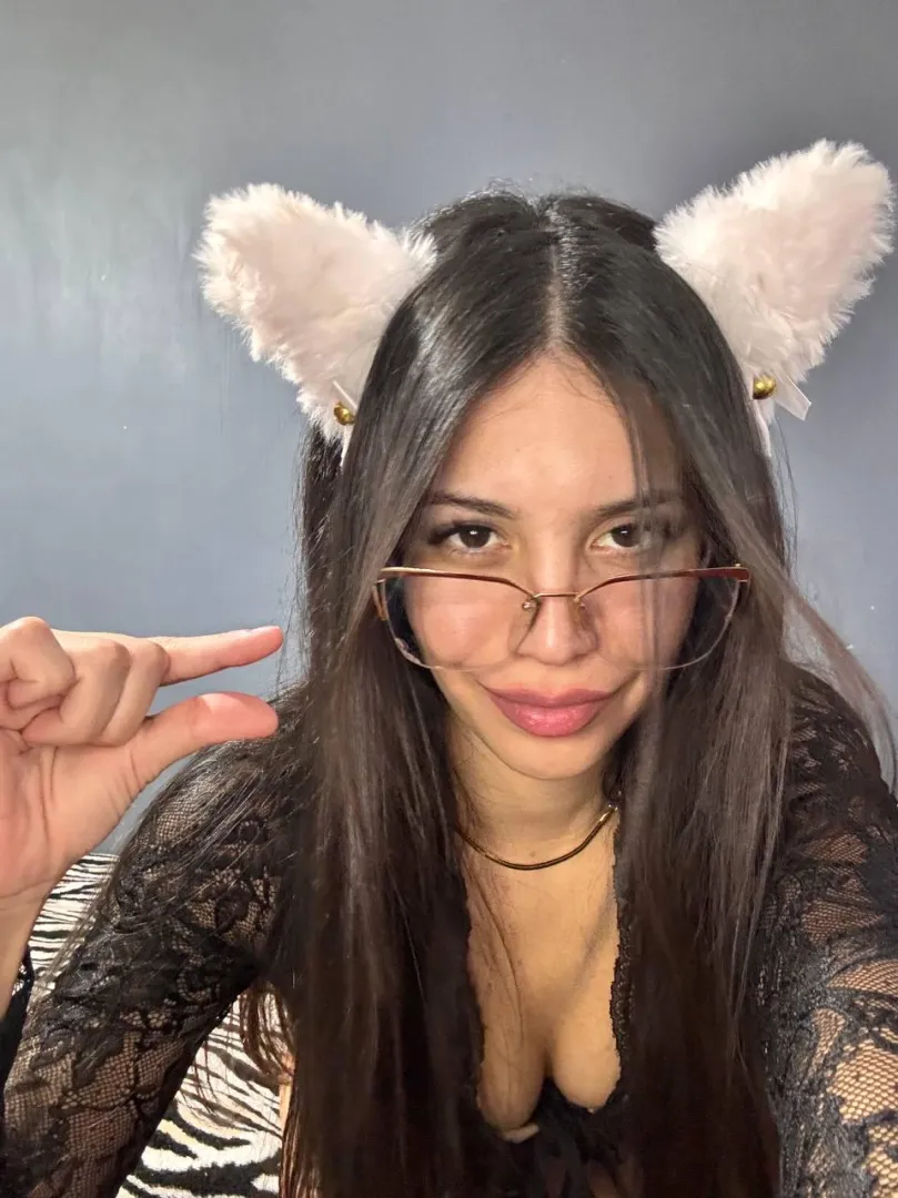 Tell me the truth… are you ready for your weekly humiliation, or are you too embarrassed about that tiny problem of yours? Otherwise what is this for? posted by lovelyskms