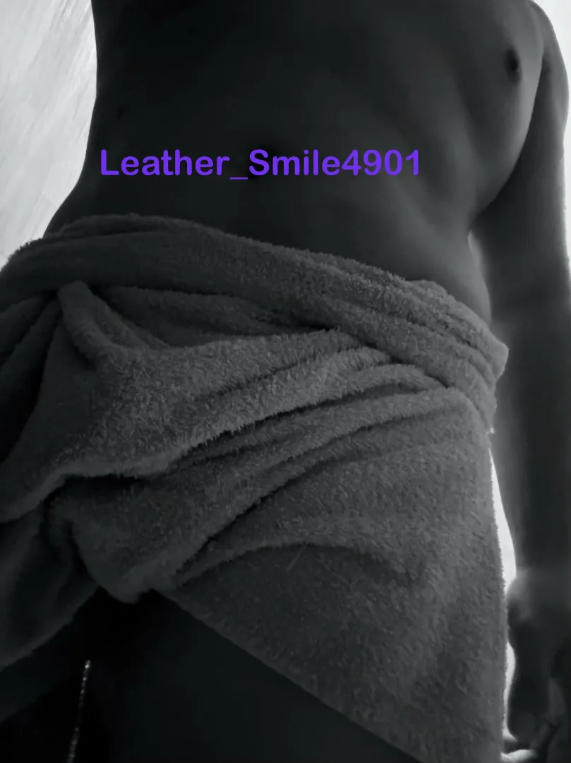 Tell (m)e this doesn’t turn you on  posted by Leather_Smile4901