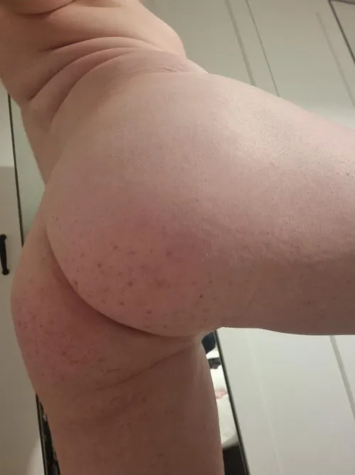 Tell me what you would do to me ❤️ by katieisapawg