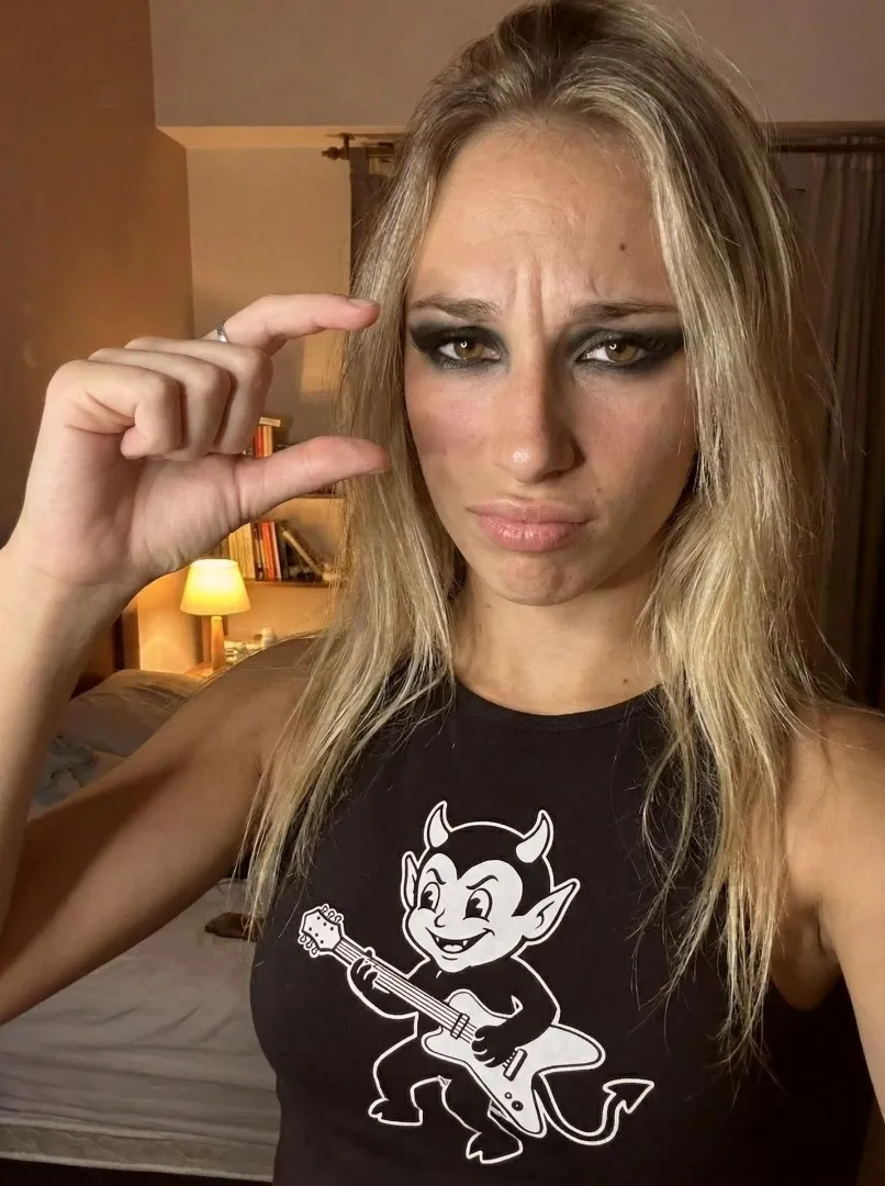 tell me you still like this posted by PinkPetalDazzle