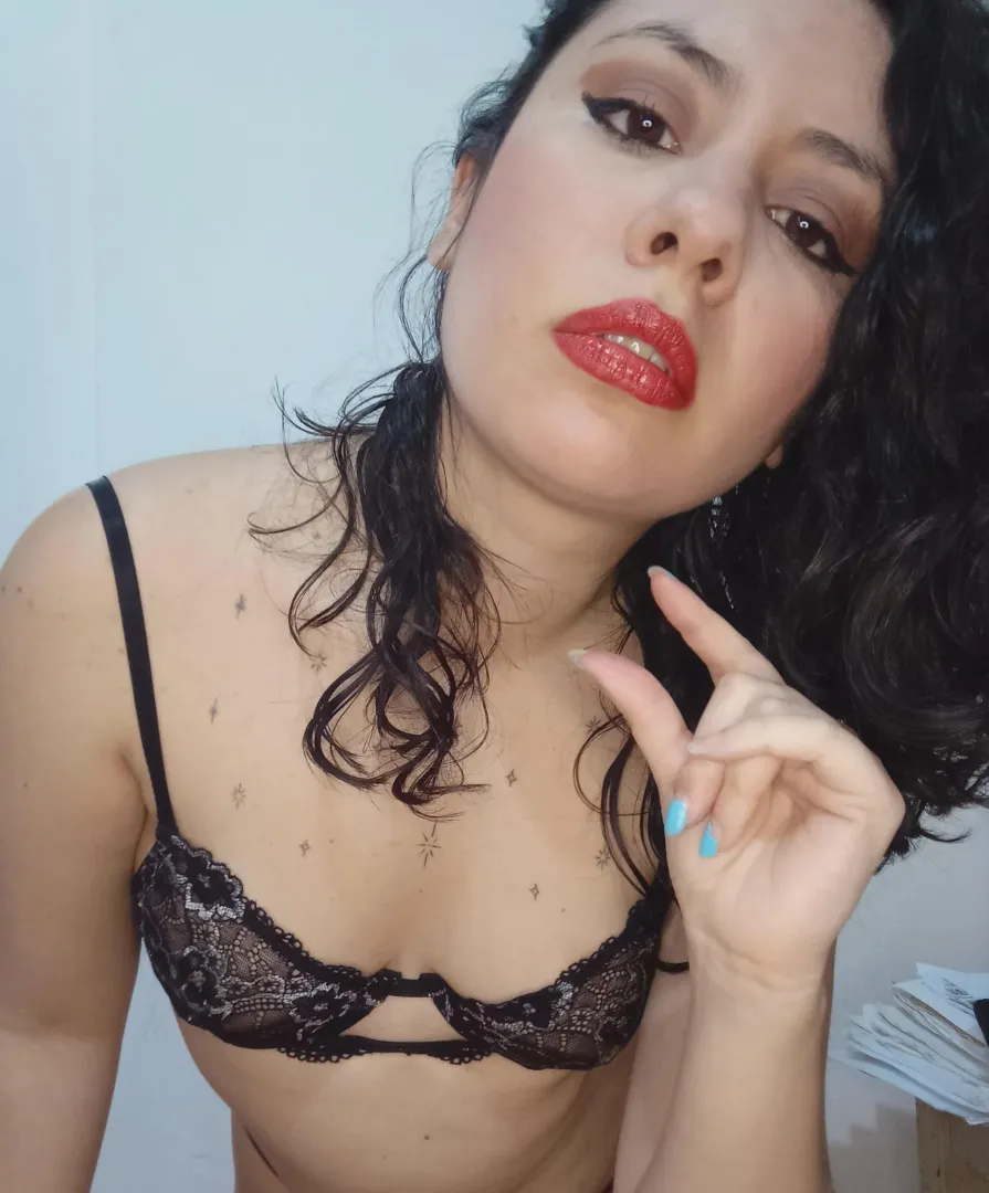 Tell me your size, you damn fool, you little dick. posted by xmistressdionisiax