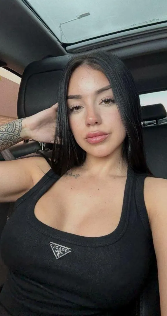 Temptation wrapped in confidence posted by SereneSorceressx