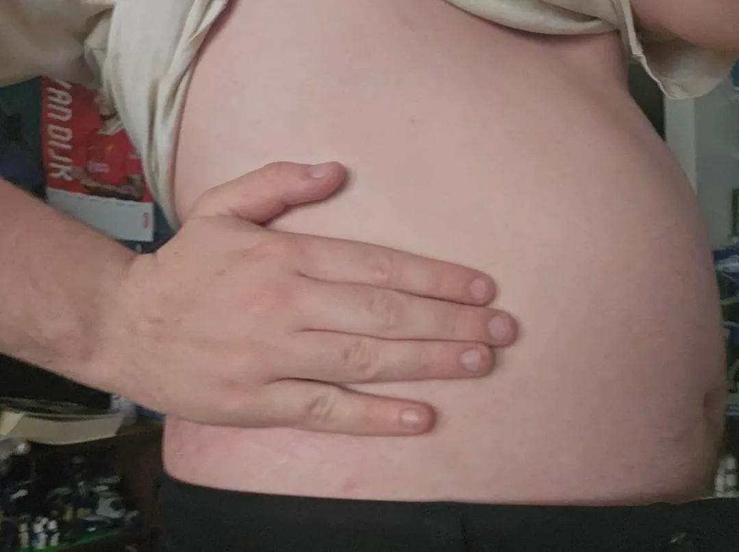 {Tf} who wants to be eaten? posted by Alissa_blossom04