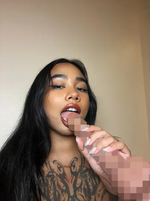 That exact moment stays perfectly clear in the full version. by blissfulbiancaaa