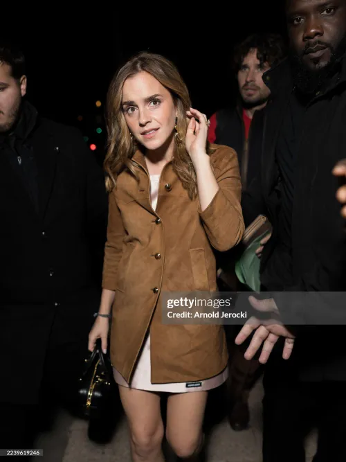 That facial expression is pure emmagasm by Lord_education01