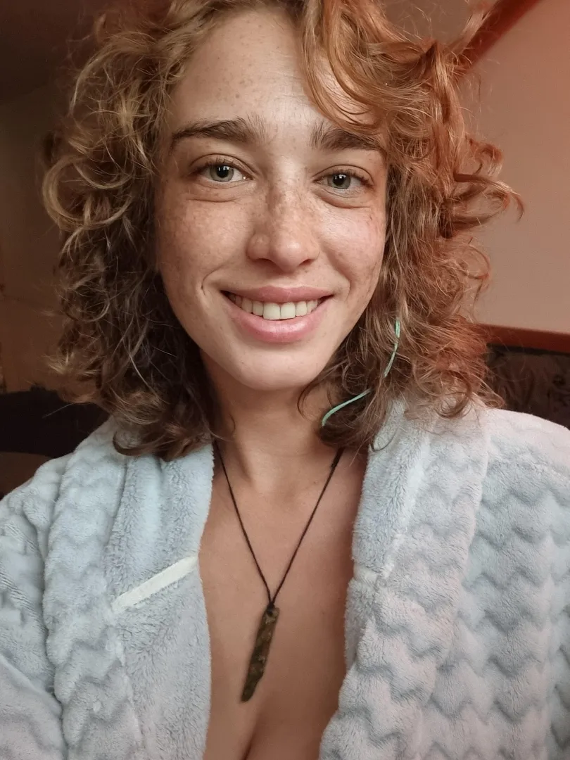 That freckles and green eyes combo [IRTR] posted by Lana_and_Finn