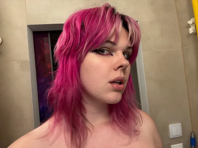 That hair was lowkey awesome by LeXXieX