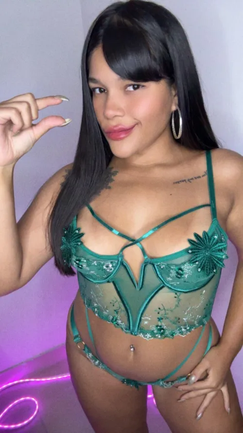 That shrimp is shorter than my fingers by glez333