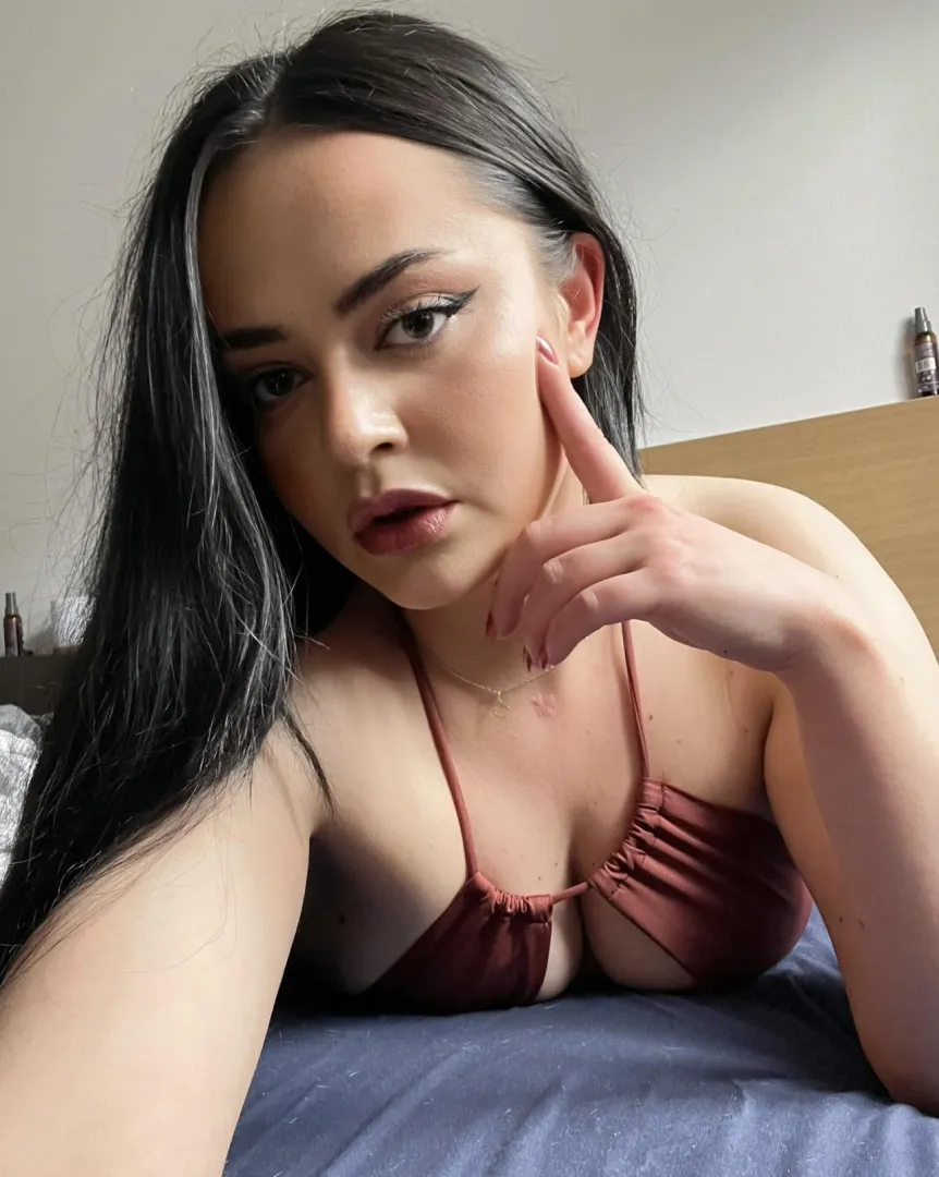 The beauty and control that radiates from me is the exact reason why you slave away every day.. to please me in the only way that a loser like yourself ever could.. with your wallet and you wouldn’t have it any other way  posted by AthenaNight69