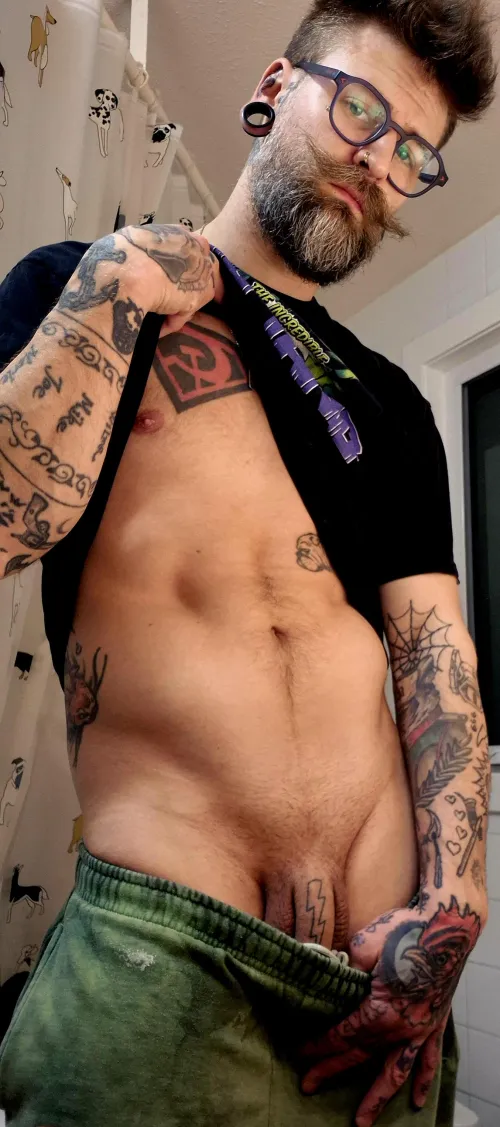 The best massages are always the ones in the bedroom [33] by LightningSticck