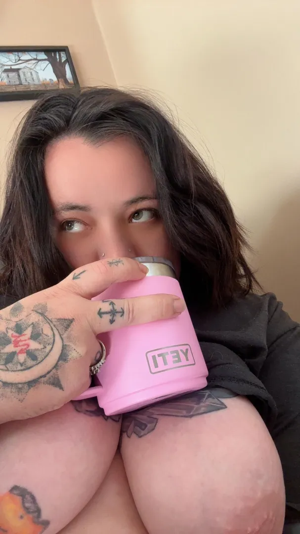 The coffee keeps me warm. posted by MissVine69