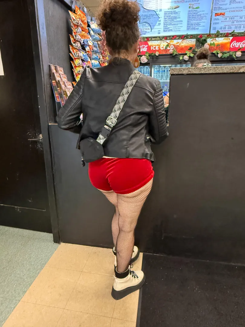 The cubs at the diner were STARING  posted by BabygirlLuneStar