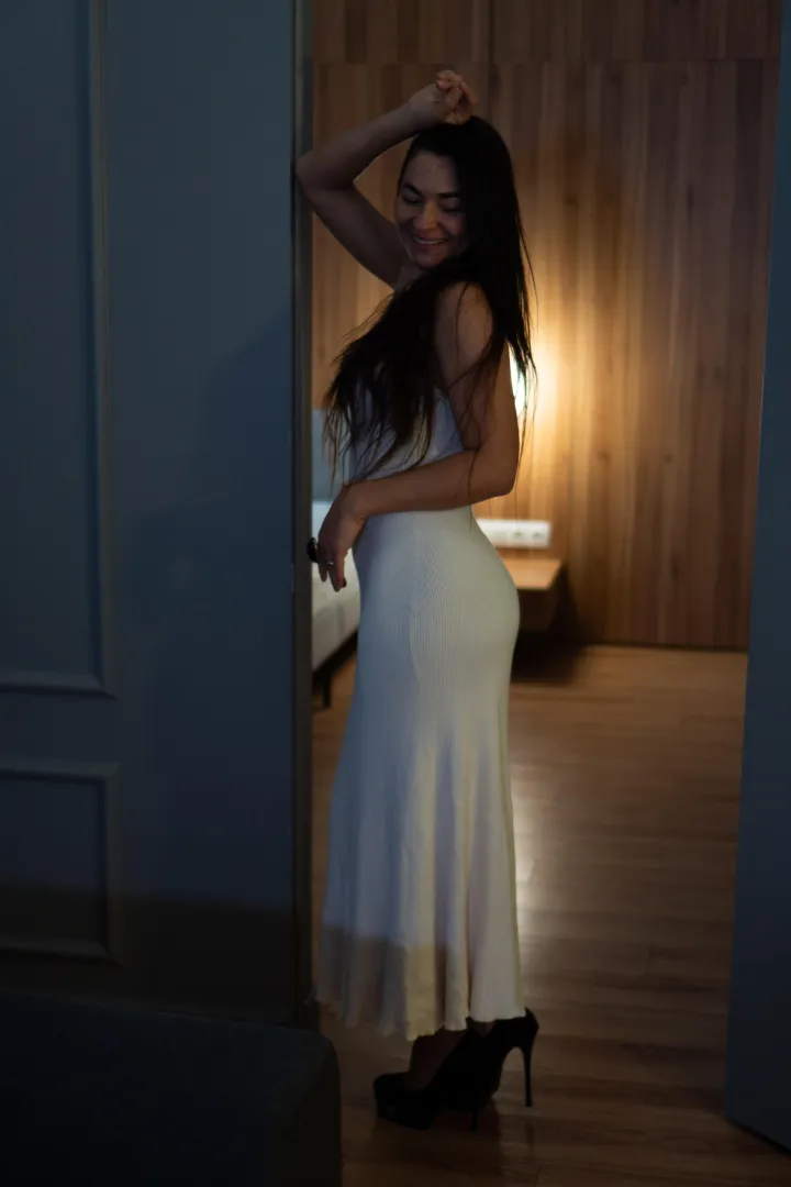 The dress asks to be taken off posted by OutdoorExplorerr