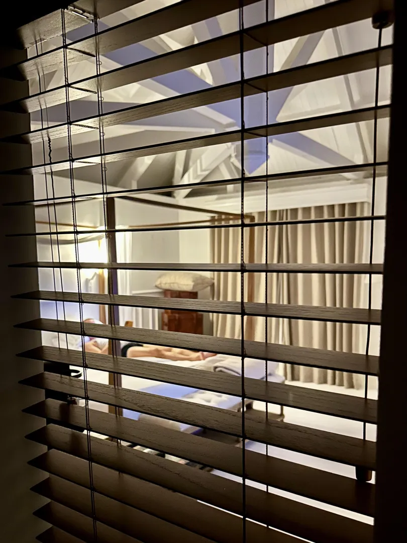 The hotel manager’s upgraded us to a suite that seems specially designed for cuck couples. Just take a look at the view from the bathroom. Cuck will quickly find his place behind these Roman blinds as soon as I bring in a hot stud. posted by No-Benefit3604