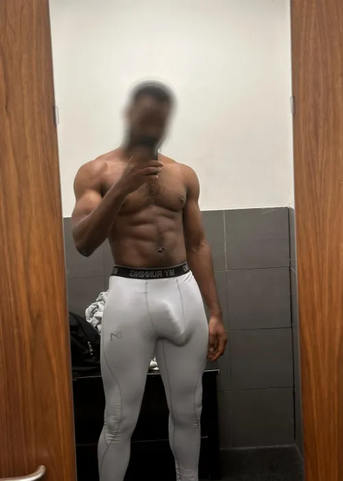 The more I work out the hornier I get by ibullyholes