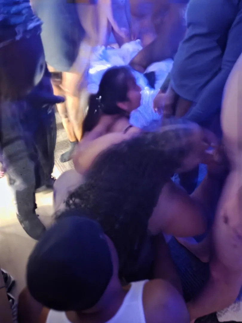 The more you look the more you see ;) posted by Mixed_Couple_9698