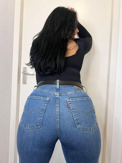 The more you taste it, the More delicious it is by Galadriel69_