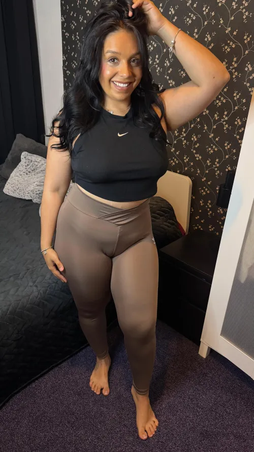 the more you taste my butt, the yummier it is by Galadriel69_