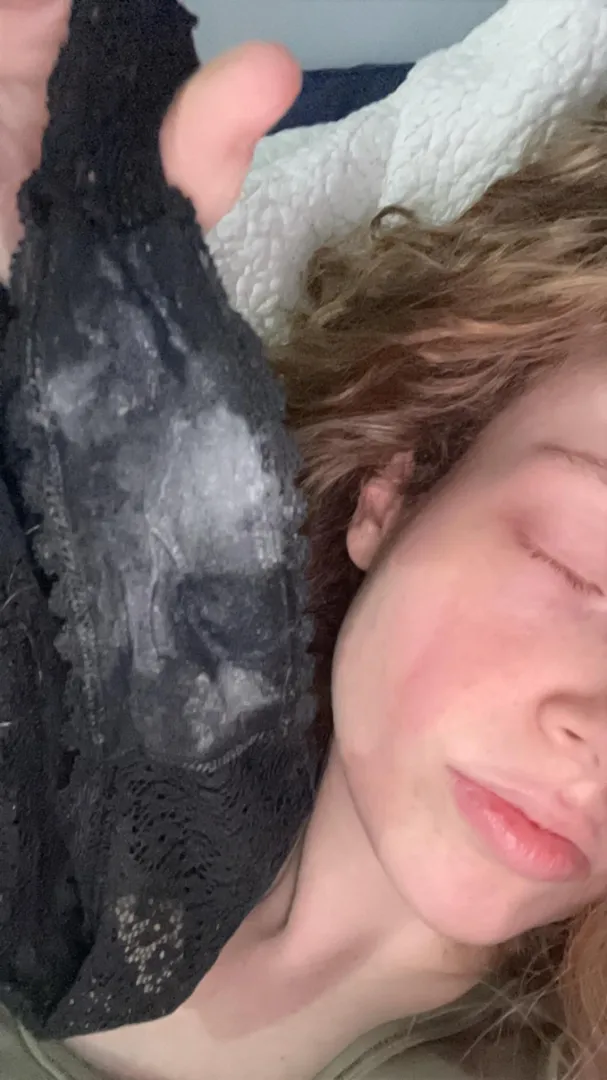 The most creamy dirty 2 day work panties posted by Stuckinnadream
