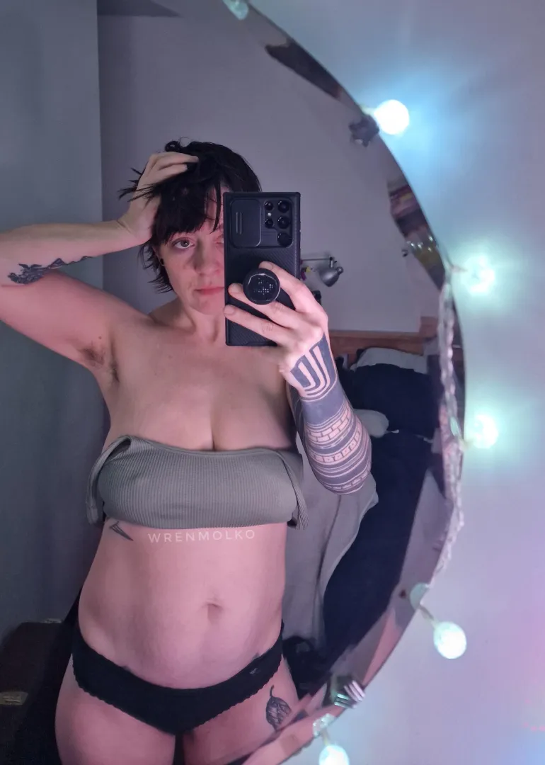 The need to breed is overwhelming posted by mistermissus86