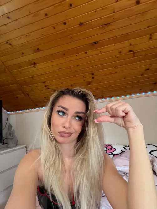 The only thing that tiny shrimp will ever penetrate is your own shame by HoneyMoonCharm