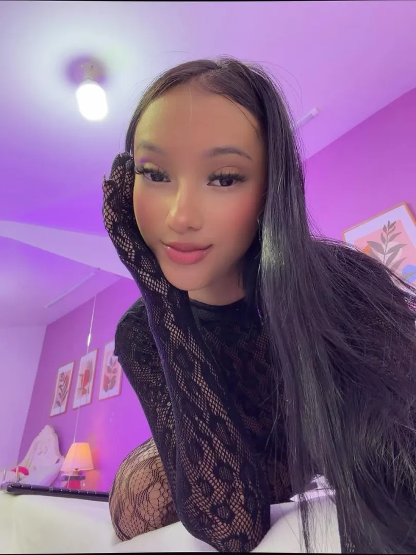 The perfect fit for a night of no regrets. Are you ready to play by my rules? ️ posted by SamantaKane