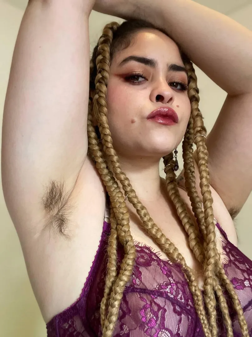 the scent is soo strong [p] posted by IamLola420