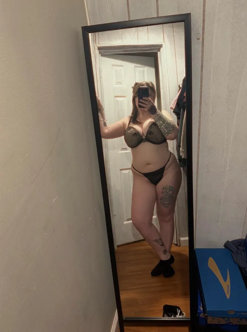 The socks stay on during sex  posted by dkgw1122