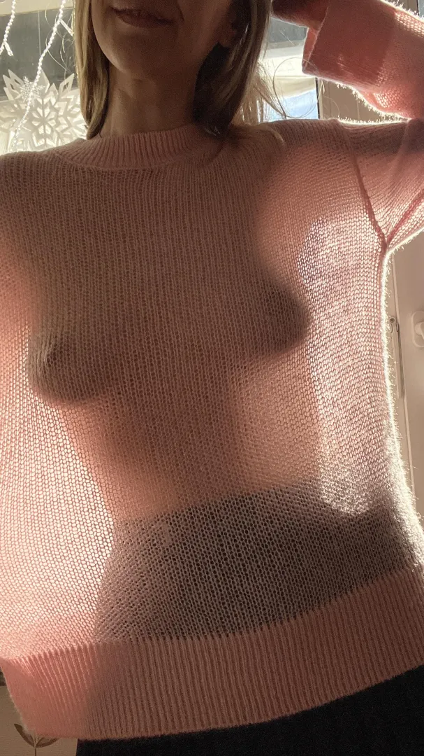 The sun really likes me without a bra posted by SweetyKissa