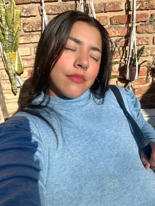 The sun really said 'I got ya' by divanessav