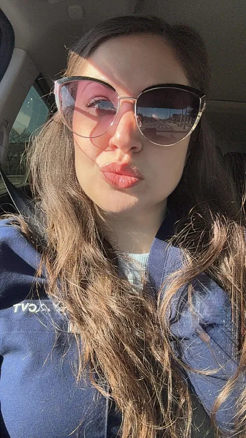 The sun was flirting with my on the way to work this morning ☀️ by xfinitylove