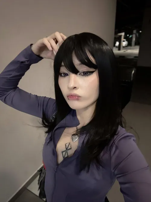 The type of girl that sucks you off at the gym and you never see again (ME:3) by Bubblybuunny