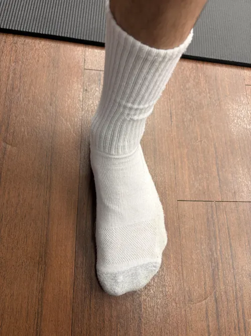 The veins are sticking out by mean_smith