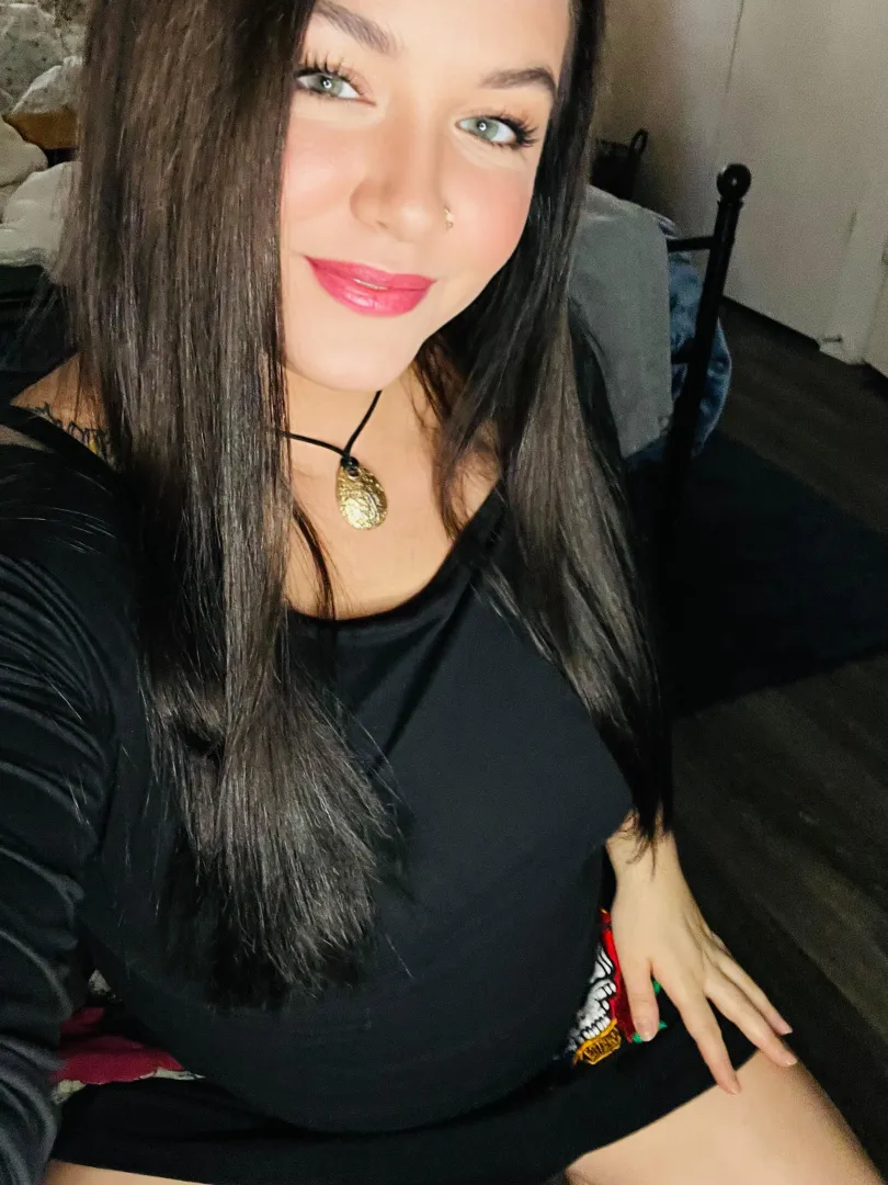 @therealfloralove posted by TheRealFloraLove