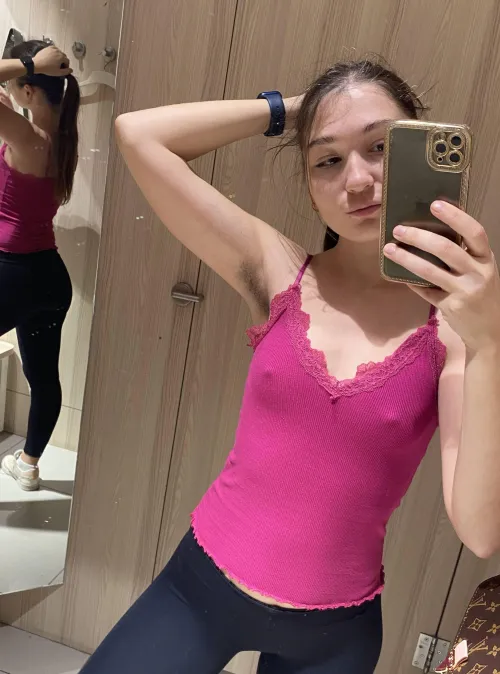 There’s something so sexy about letting the pits grow by SexyAnnaBaby