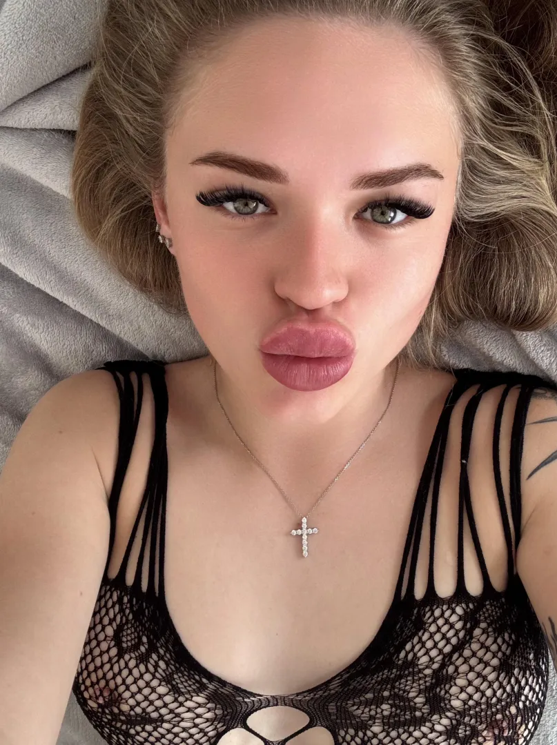 these lips look like trouble posted by kissmuuse