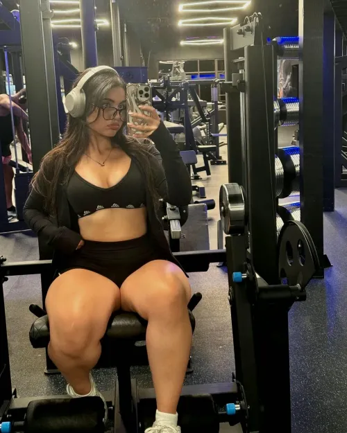 these thighs can break many men by xDarlingBerry