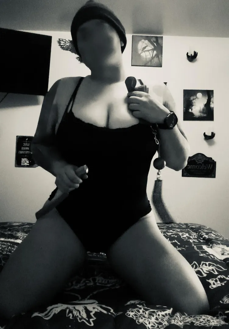 They brag “I’m rough” nonstop until he’s gagged, she’s bleeding out from the carotid, and suddenly I’m the monster in the story. Make it make sense  posted by UnhingedWoods