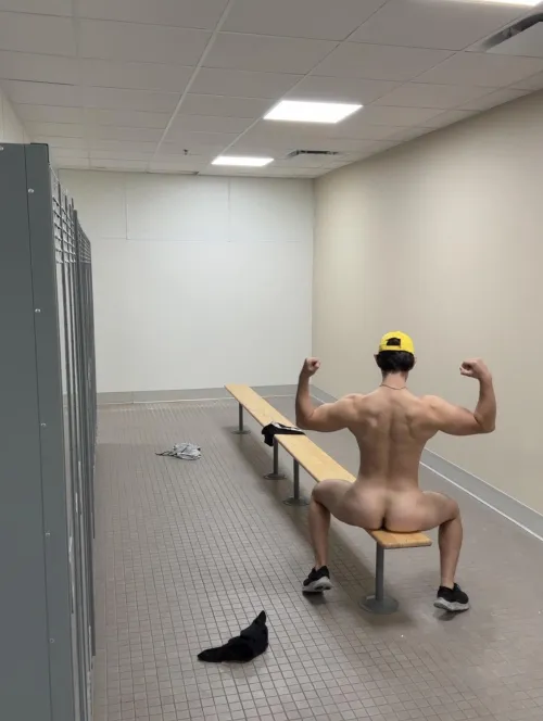 They need to put a mirror in here by These_Upstairs_4381