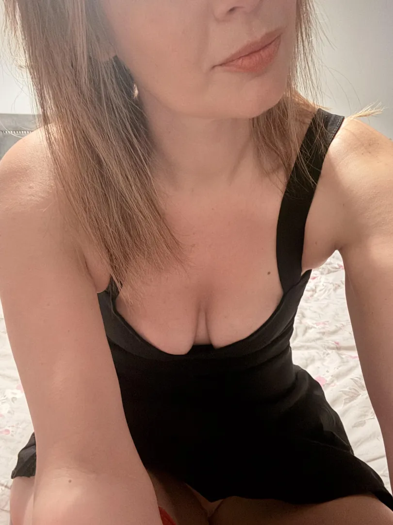 They say the perfect lipstick shade is the same colour as your nipples… posted by PizzaNeat5849