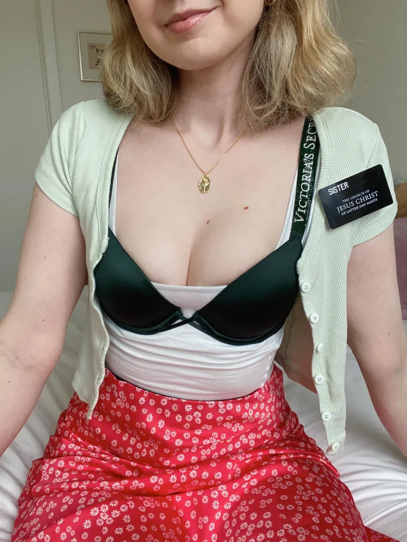 they told us to wear plain bras but I think this one would get more converts posted by flatlacroix2