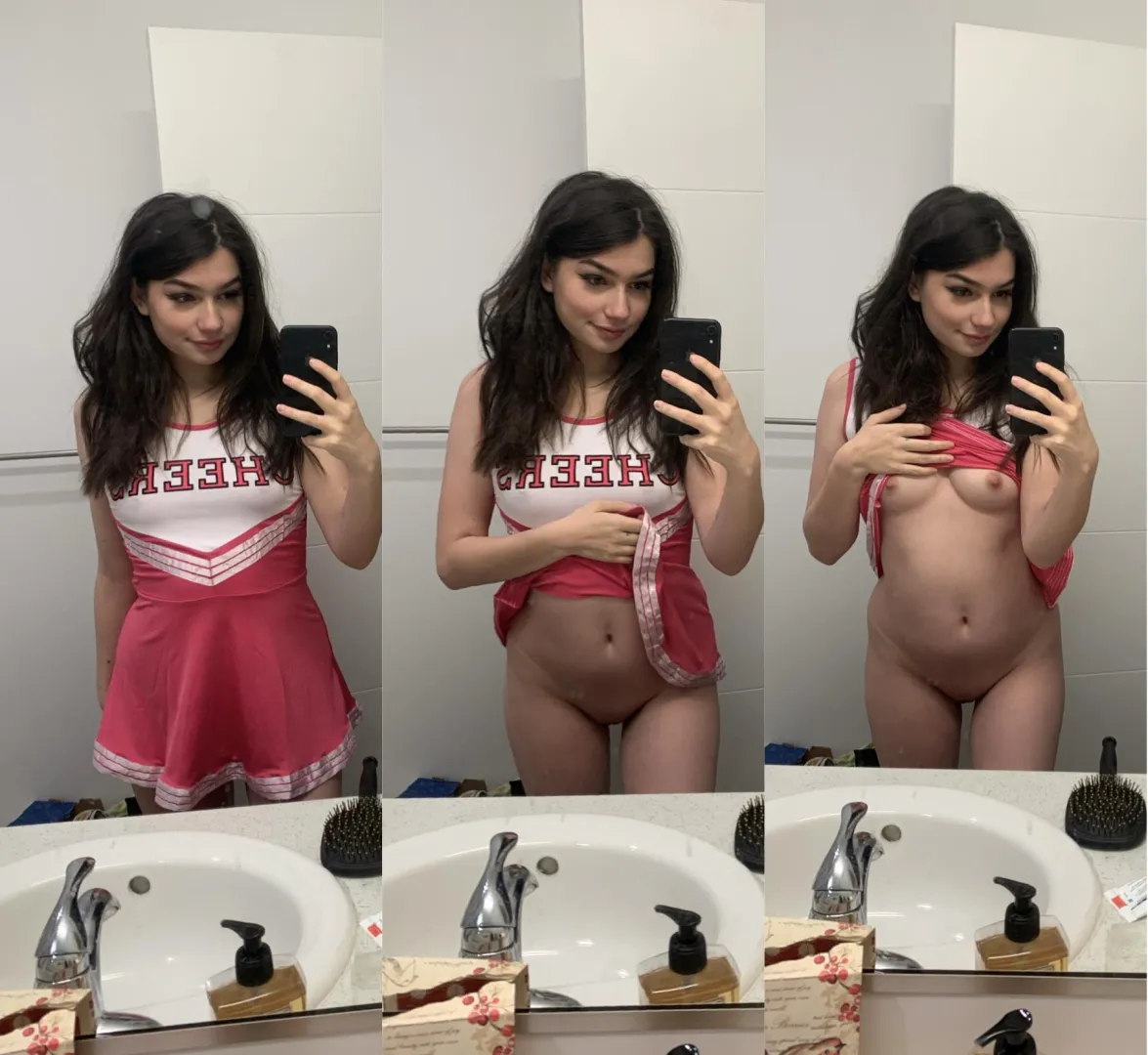 They’re barely even handfuls!! ❤️ posted by mayamanning