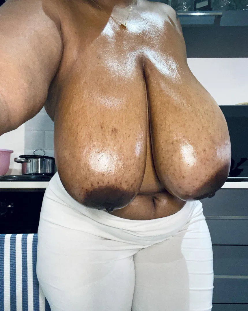 They're so juicy posted by watermelonshakeXx