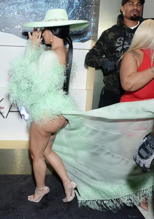 Thicc af by Sufficient_Ideal_438