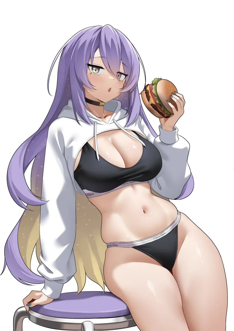 Thicc Moona with thicc borgor posted by fireboy769